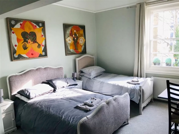Regency Rooms Guesthouse is located in the heart of Cheltenham
