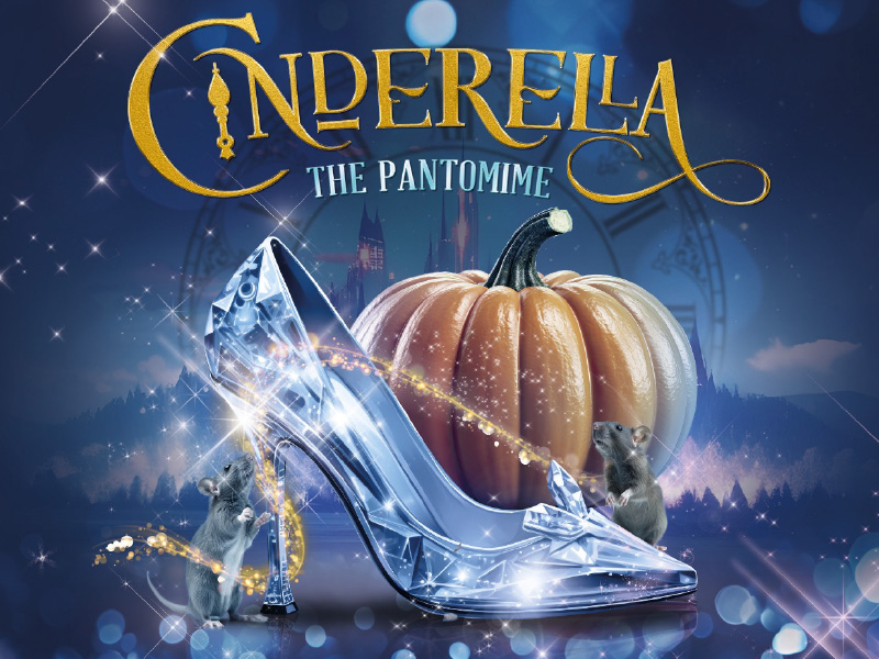 Cinderella at The Roses Theatre Tewkesbury