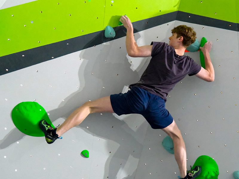 Whats on in Gloucestershire - Bouldering at 270 Climbing Park: Spaces ...